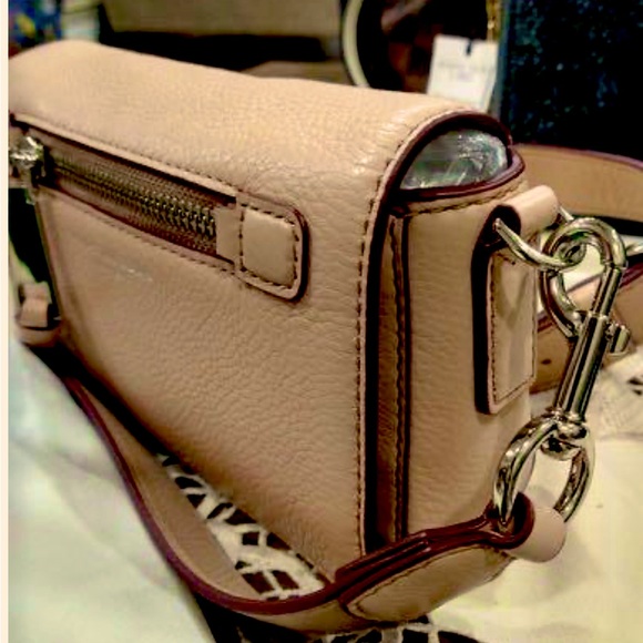 Mark Jacob Crossbody leather purse🛍️🛍️🛍️🛍️🛍️